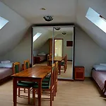 Pod Pusta 3*